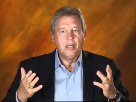 Selflessness "A Minute With Maxwell"