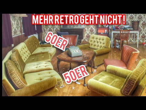 🚨DANGER in abandoned RETRO hotel 🚨 Every step could be the last 😱