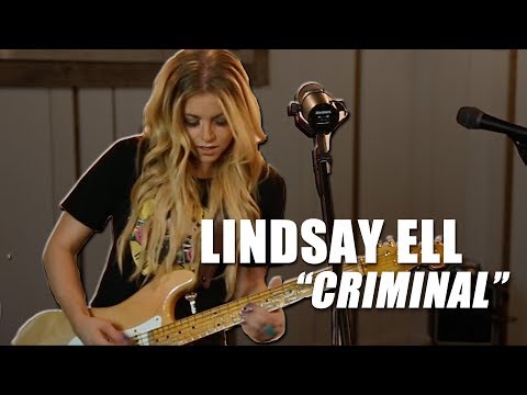 Lindsay Ell, "Criminal" - A Stunning, One-Woman Jam!