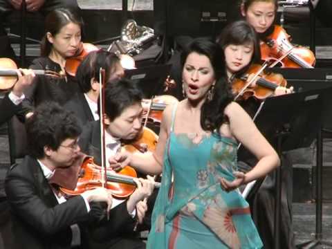 Angela Gheorghiu - La Wally: Ebben ne andro lontana - Shanghai