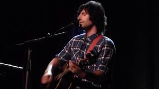 Pete Yorn at the Kessler   Dallas, Texas   &quot;Pass me by&quot;