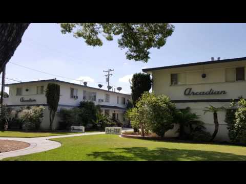 Arcadia's Mid-Century Movie-Lot Apartments: Vintage Cal Architecture