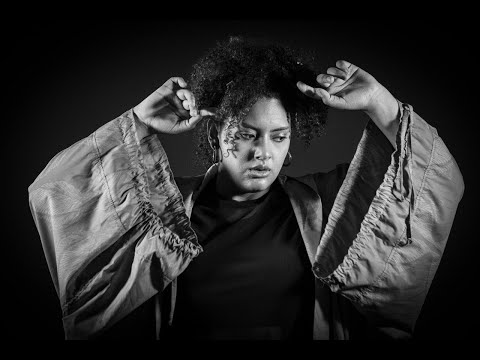 Neosoul antiracista: el álbum debut de Lalo Cortés