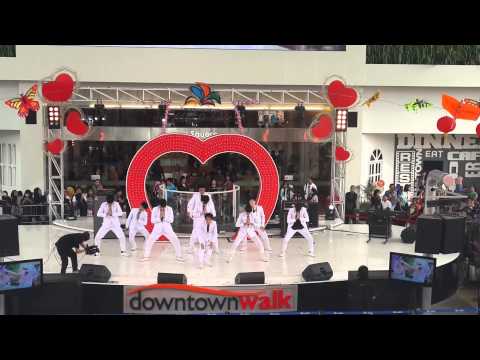[140216] Super Junior Sorry Sorry, Blue World Dance Cover by SNBoys at TopKpop Summarecon Mal Bekasi