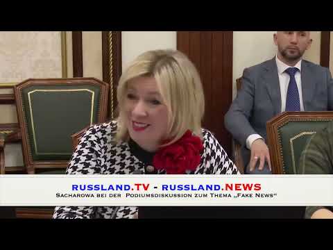 Sacharowa bei der  Podiumsdiskussion zum Thema „Fake News“