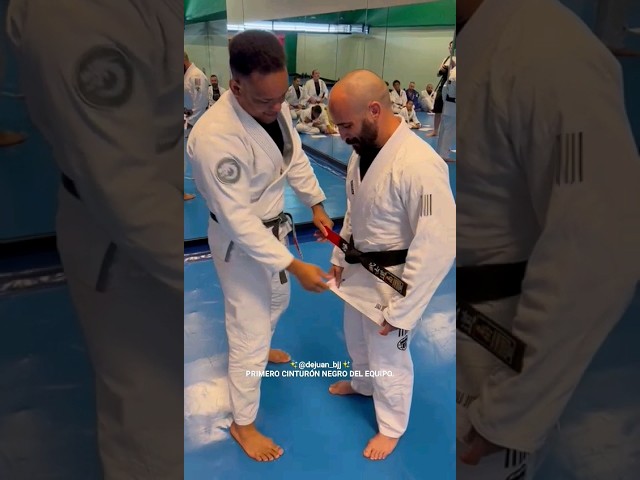 Vídeo relacionado con Genérico 2 Pcs Judo Karate Cinturón, Cinturón de Taekwondo para Entrenamiento Diario, Cinturón de Judo Resistente y Protector, Cinturón de Tela Gruesa para Artes Marciales para Competición, 260cm