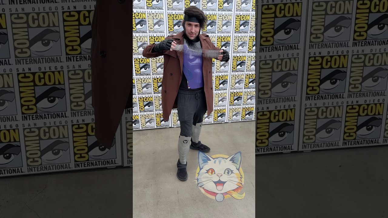 Gambit Cosplayer