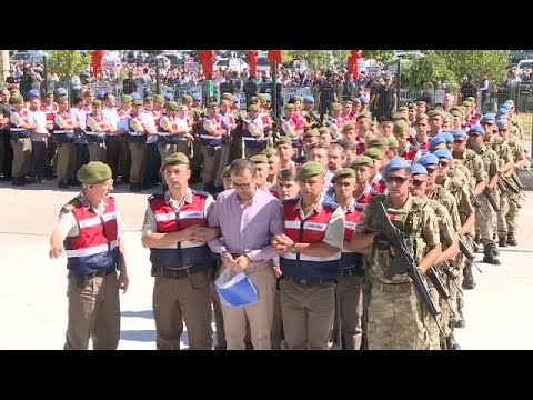 إقامة أكبر محاكمة لمتورطين في الانقلاب الفاشل بتركيا