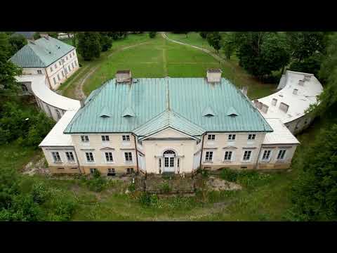 Klasycystyczny pałac Małachowskich w Białaczowie 1800 r. Dron.