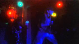 The Weirdos - Happy People (live in Long Beach)