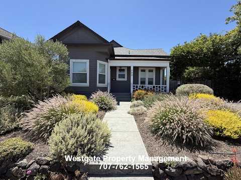 Adorable 3/3 West Petaluma Home - 728 Petaluma Boulevard South property video