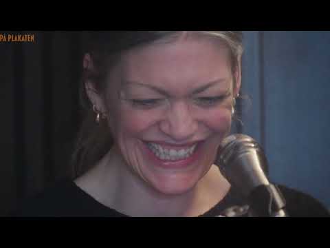 På Plakaten - Christina Bjørdal 2 av 4