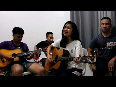 Sa 'yong yakap by : Erin Sy ( Cover by : strings of life )