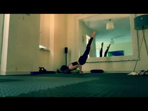 FRANCESCA FERRARI - Yoga - MindfulDance _ Il Mondo dentro