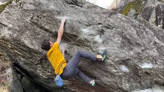 Video thumbnail of Drum'n'tano, 8b+. Val Masino