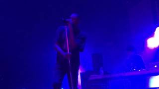 Vince Staples - Lemme Know (Live at III Points Festival on 10/7/2016)