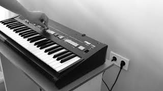 Video thumbnail for Hohner P100 (Wurlitzer P100) - AUTO RHYTHM by NoiseBook project / Glitch Reader