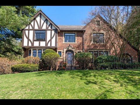 21 Woodchester Drive Chestnut Hill, MA | ColdwellBankerHomes.com