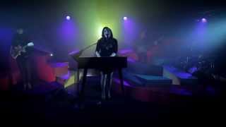 "Je suis libre" by NACH