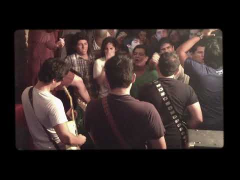 PAVIMENTO - IMPLACABLE (Videoclip oficial)