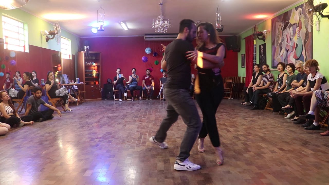 Video thumbnail for Pablo Rodriguez & Juliana Maggioli  - Te aconsejo que me olvides, Troilo - Tango Academy Brasil