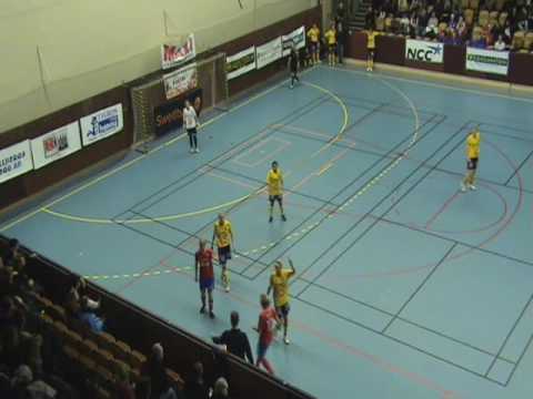 ÖIFC Semi Dam A - Mjölby AI 2.wmv