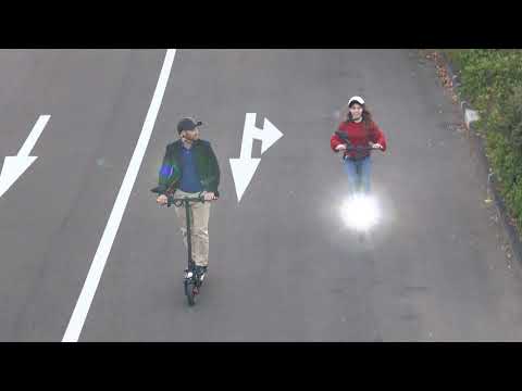 次世代型折り畳み式 電動キックボード COSWHEEL EV Scooter コスウェル