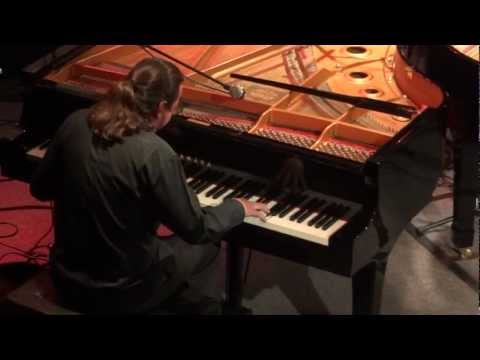 Live Music : Boogie Woogie : 2013 Terrassa Boogie & Blues Reunion - Lluis Coloma, "Fire Fingers"