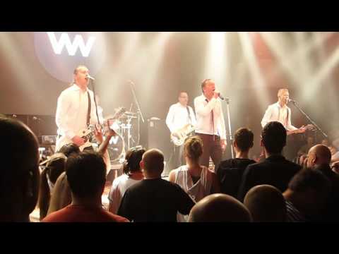 VIKTOR DYK + WAW - Jailbreak (Lucerna Music Bar - 5. 5. 2016)