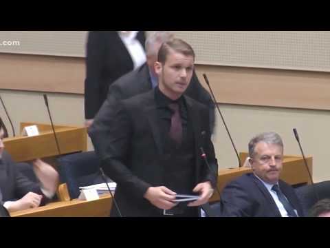 Totalna diktatura i jednoumlje nad narodnim poslanicima Republike Srpske / Draško STANIVUKOVIĆ