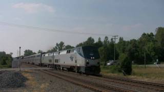 preview picture of video 'Guinea VA 07.05.10: Southbound Auto Train'