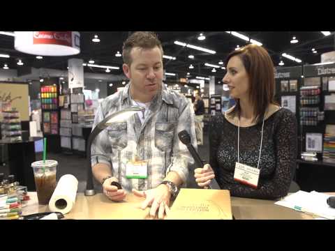 CHA2014 - Tim Holtz Shows His New Stella Lamp