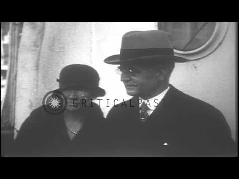 US Senator Dwight Morrow poses with his wife, daughter Anne Morrow Lindbergh and ...HD Stock Footage