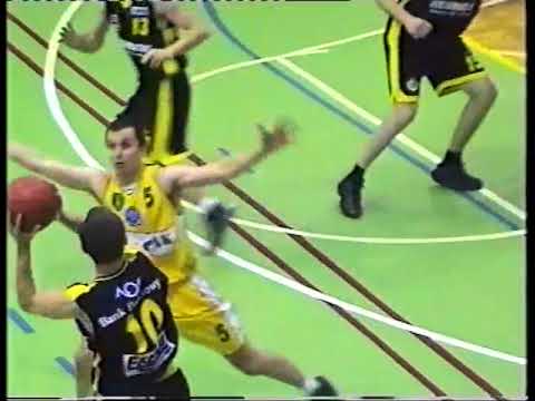 Sezon 2002/03: Polpak Świecie – Astoria Bydgoszcz 61:69