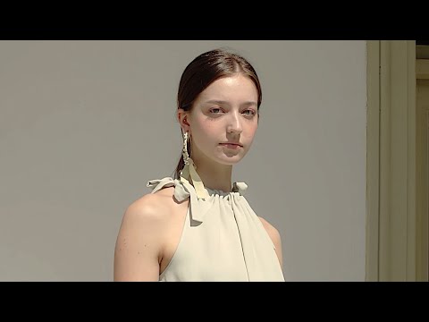 CAHIERS Spring 2022 Seoul - Fashion Channel