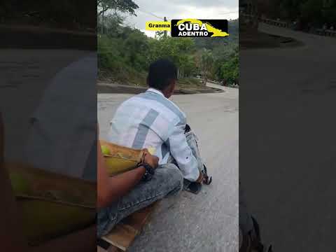 CUBA ADENTRO | Las chivichanas llevan pasajeros por la Sierra Maestra