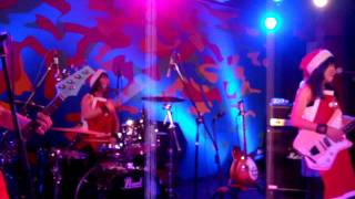 shonen knife  Sweet Christmas.  2011.12.4.@The Pangea , Osaka