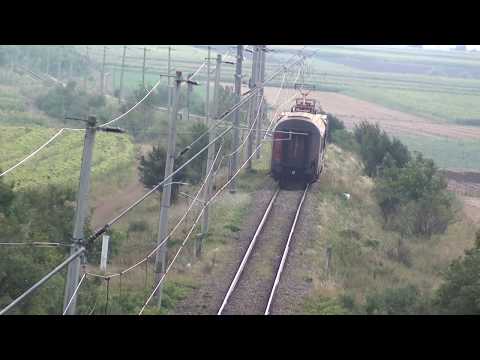 Tren R5723 Suceava - Cimpulung Moldovenesc iese din Suceava Vest cu EA820 - 14.08.2017