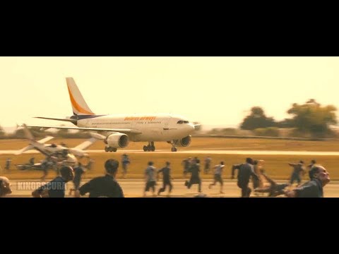 World War Z (2013) - Zombies Headed towards Airport