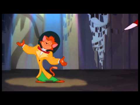 Danny Cat canta cuban pete de la mascara (Danny cat sing cuban pete from the mask)