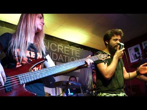 Concrete Foundation - Concrete Foundation - Digging The Grave (Faith No More Cover) (L