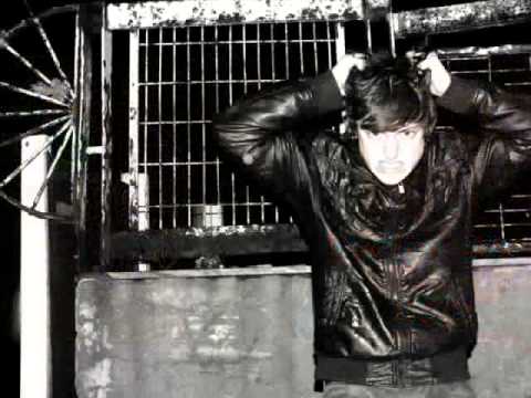 Declin SFY feat. Aytuğ Şenkal - Aklın Almaz Evlat