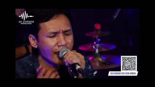 Download lagu Caffeine Band (Aku takkan memiliki) Accoustic Version mp3