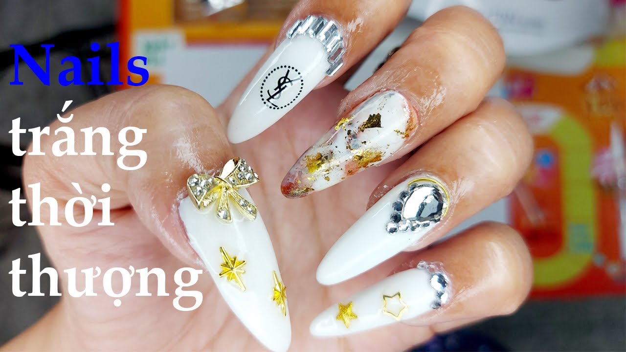 Châu Pha (Chou Fa) – Nails – Mẫu móng trắng thời thượng