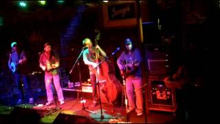 Greensky Bluegrass KING OF THE HILL 16 minutes jam bluegrass band 4-13-11 Bruce Hornsby song