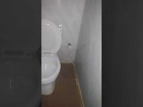 2-Bedroom Flat Upstairs for Rent Near Fasheun Bridge, Bucknor