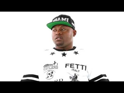 Willie Oso Details His Permanent Gold Teeth and Weighs In On Pull Out Gold Grills