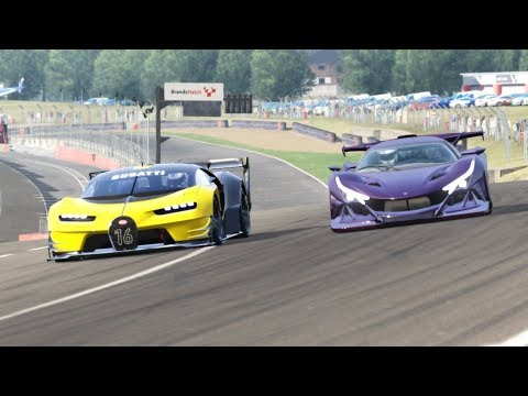 Bugatti Vision GT vs Apollo Intensa Emozione at Brands Hatch