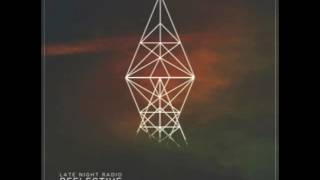 Late Night Radio - No Grave feat Def3 ( Reflective Tangents LP)