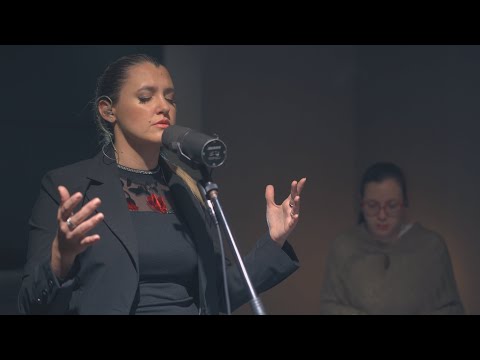 Adoración en Vivo - Canciones Eucarísticas - Agustina Baro Graf / Música Católica